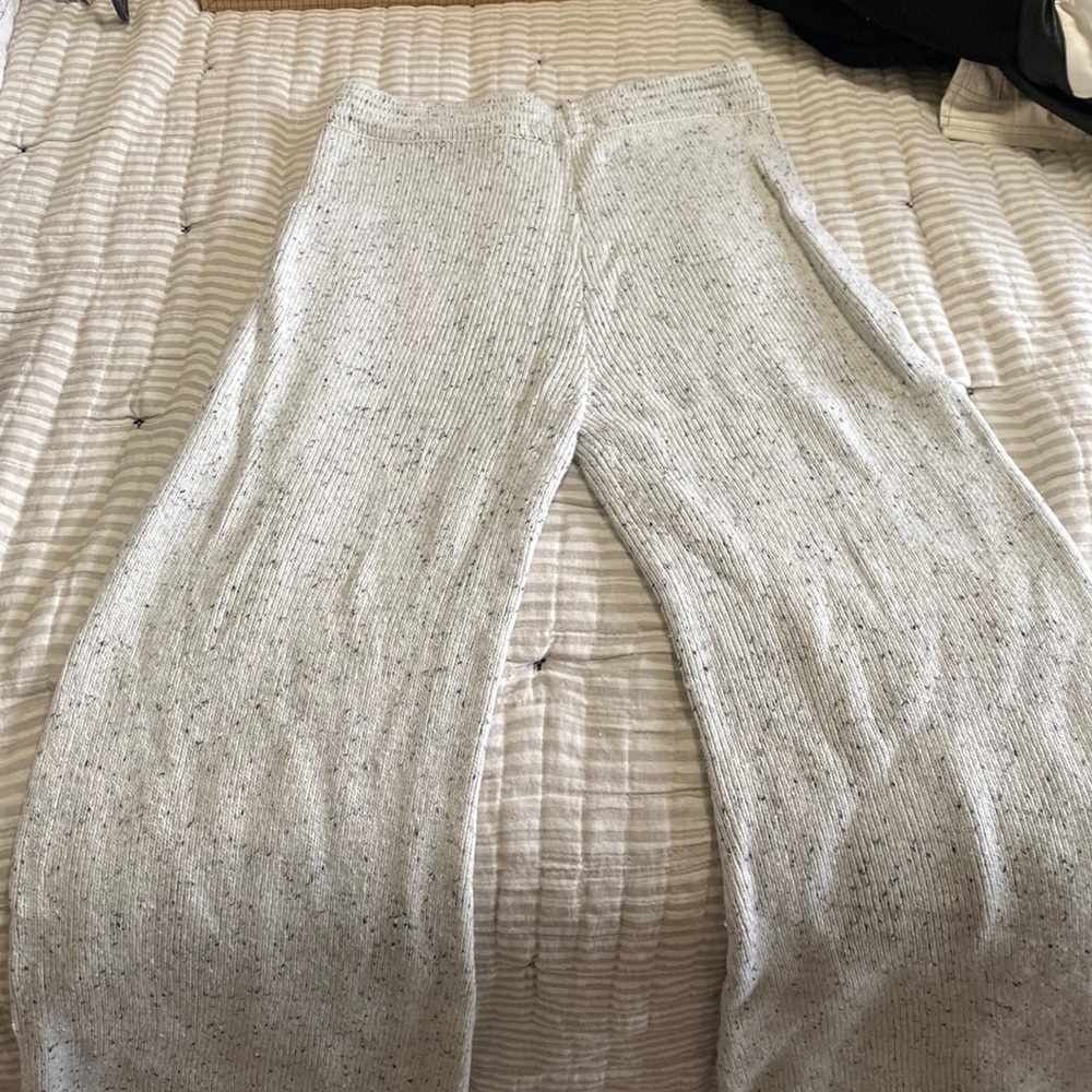 Wide leg, sweater pants, size S.